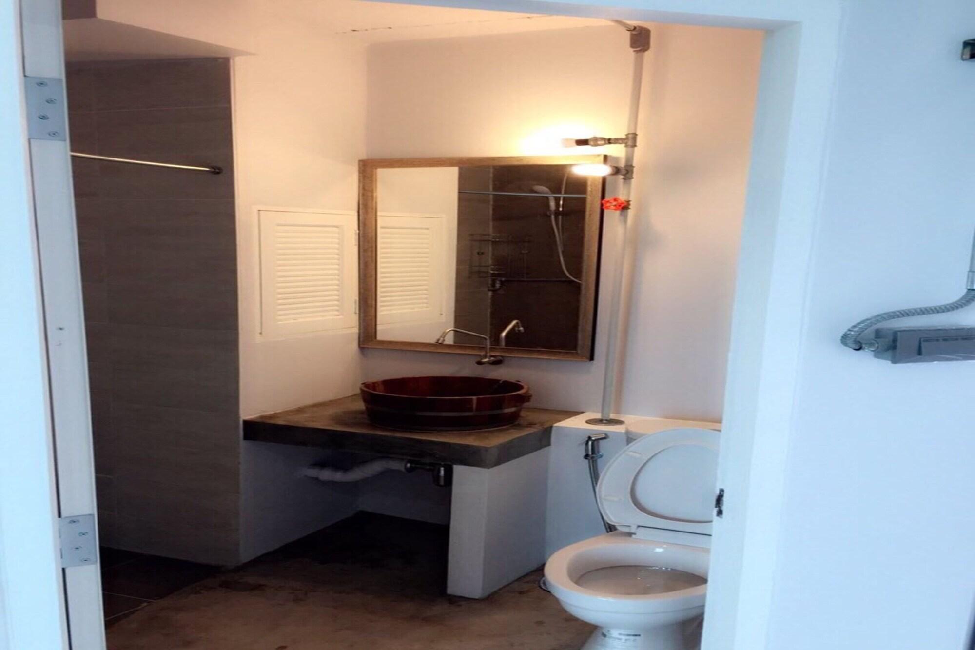 Hotel Rinrada Loft Resident Chiang Mai Exterior foto