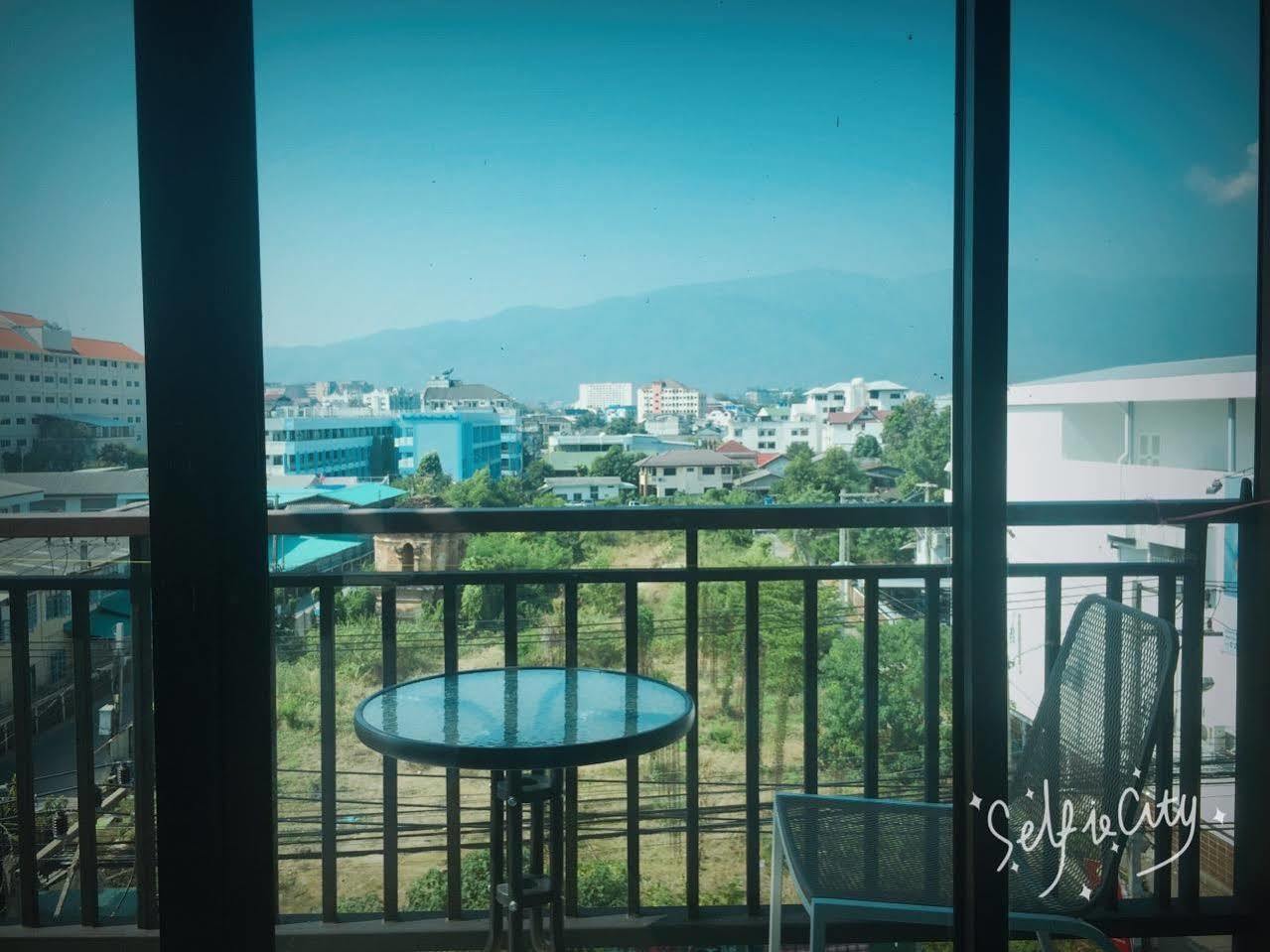 Hotel Rinrada Loft Resident Chiang Mai Exterior foto